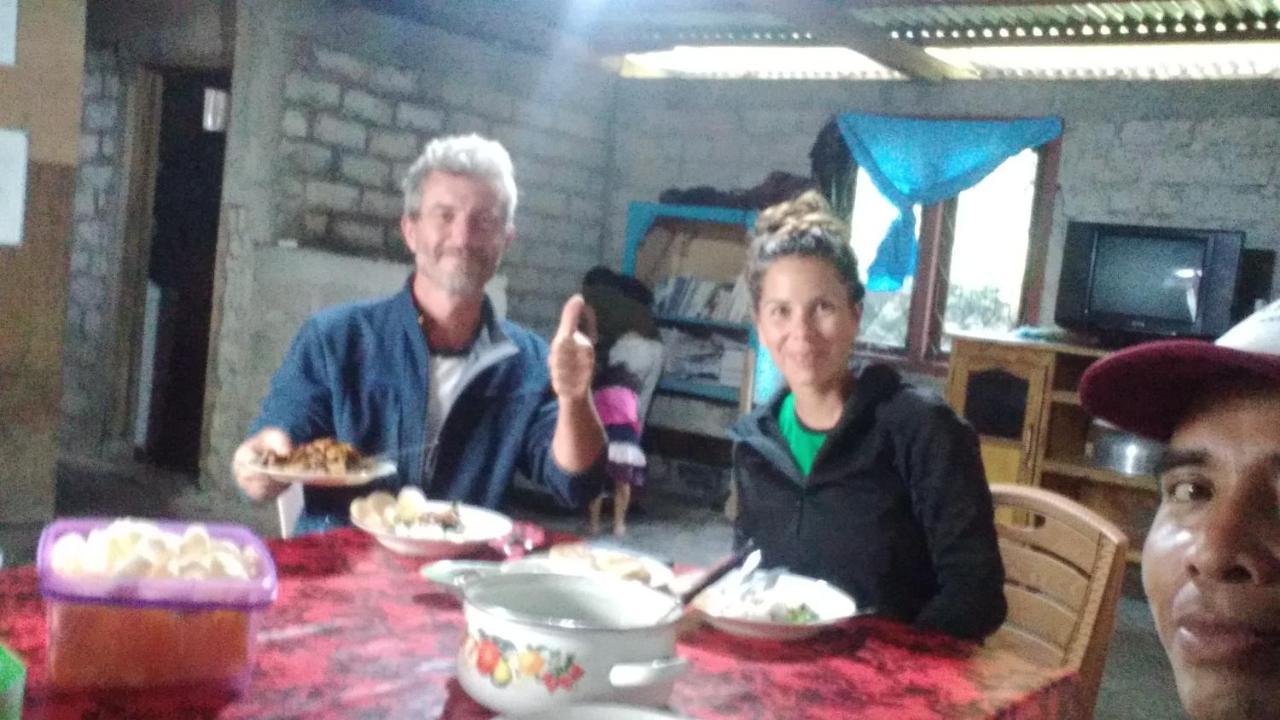 Karleta Homestay 루텡 외부 사진
